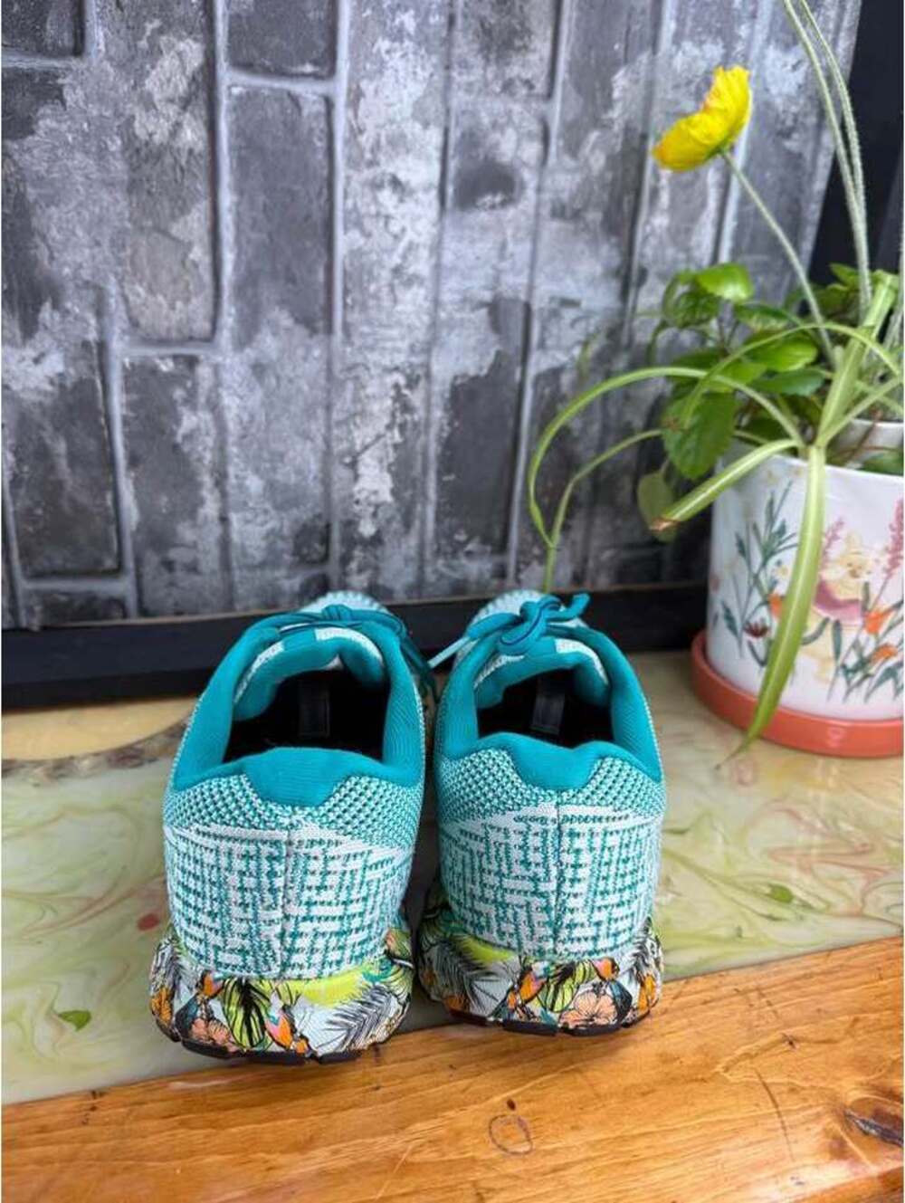 ๐บ๐ฅ LIMITED EDITION BROOKS REVEL 3 TROPICAL COLLECTION ๐ฅ๐ด - Picture 5 of 8
